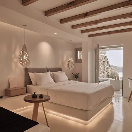 Adel Private Szálloda