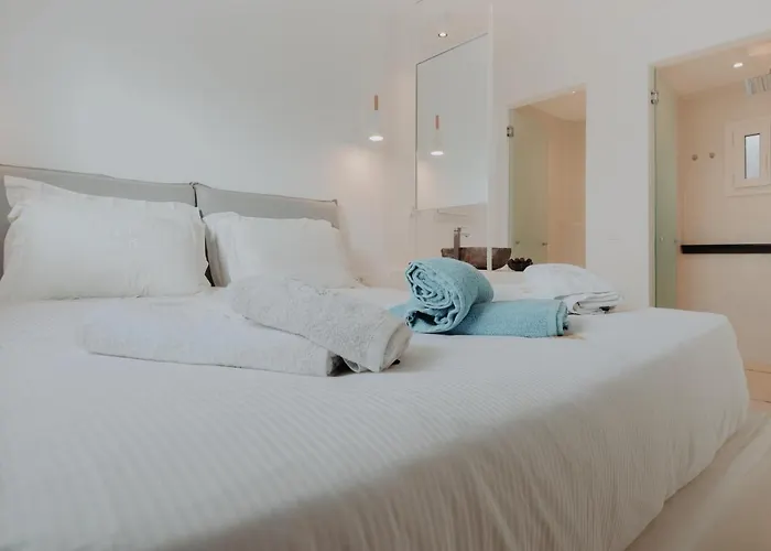 Szálloda Adel Private 4*