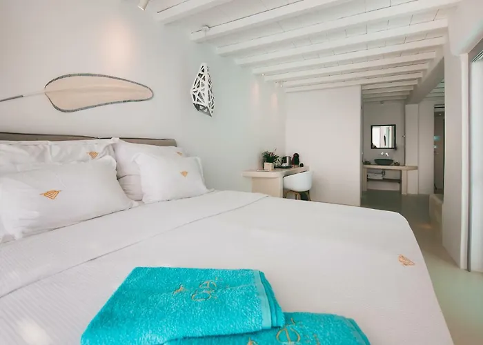 Adel Private 4* Mykonos Town