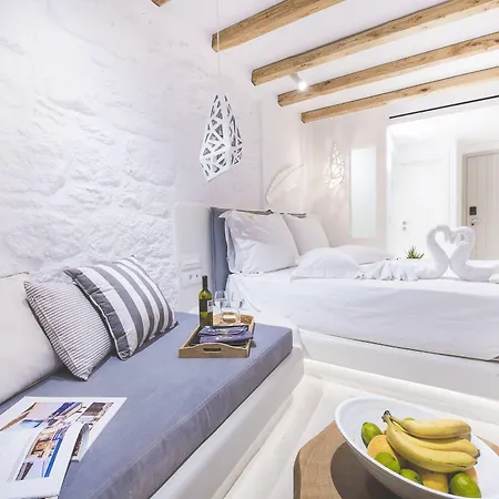 Adel Private Hotel 4*