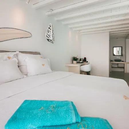 阿德尔独立套房酒店 4* Mykonos Town