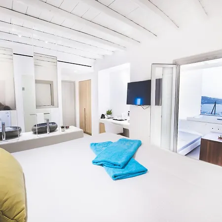 Adel Private 4* Mykonos Town